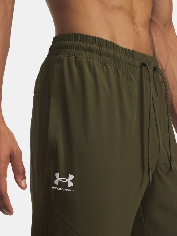 Штани Under Armour Vibe Woven Jogger Man зелені
