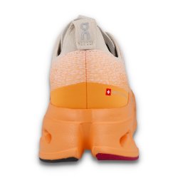 Кросівки On Cloudsurfer Max M - помаранчеві