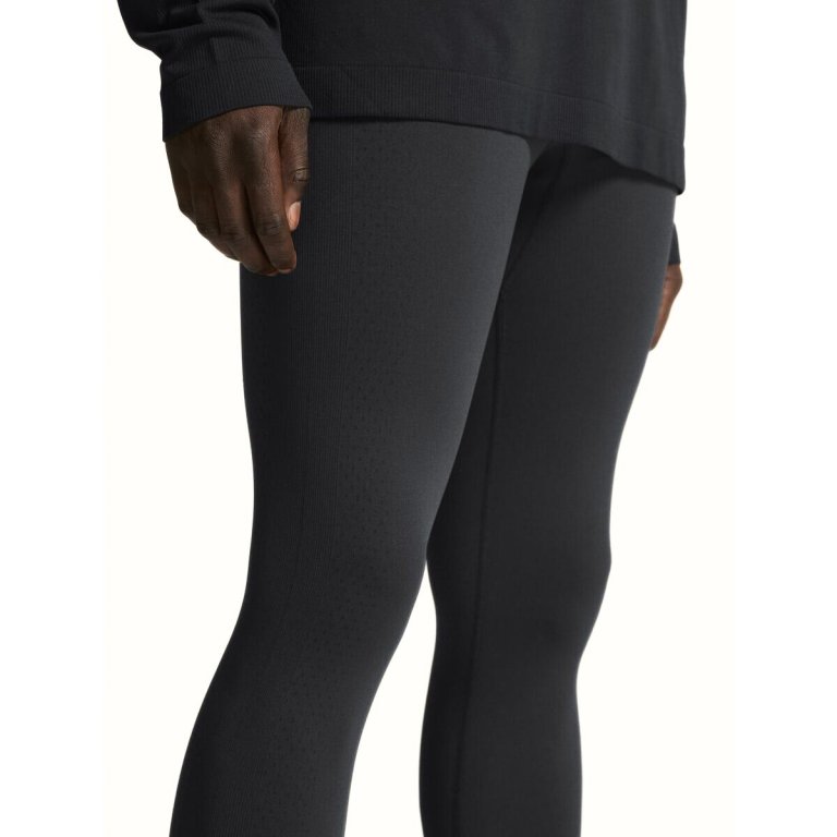 Легінси 3/4 Craft Active Comfort Knickers 2 M - чорні