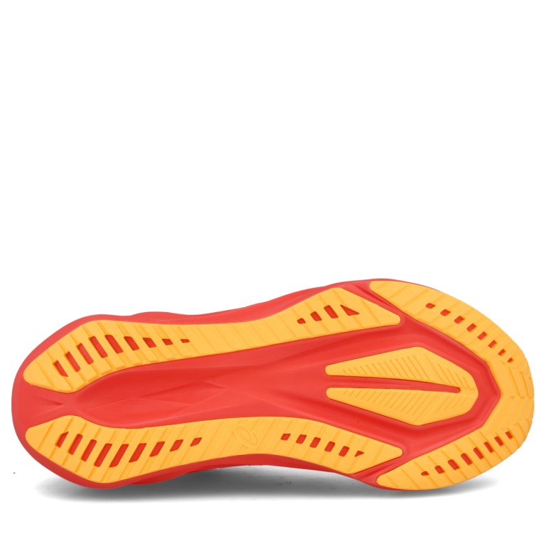 Кросівки Asics Novablast 5 M - помаранчеві