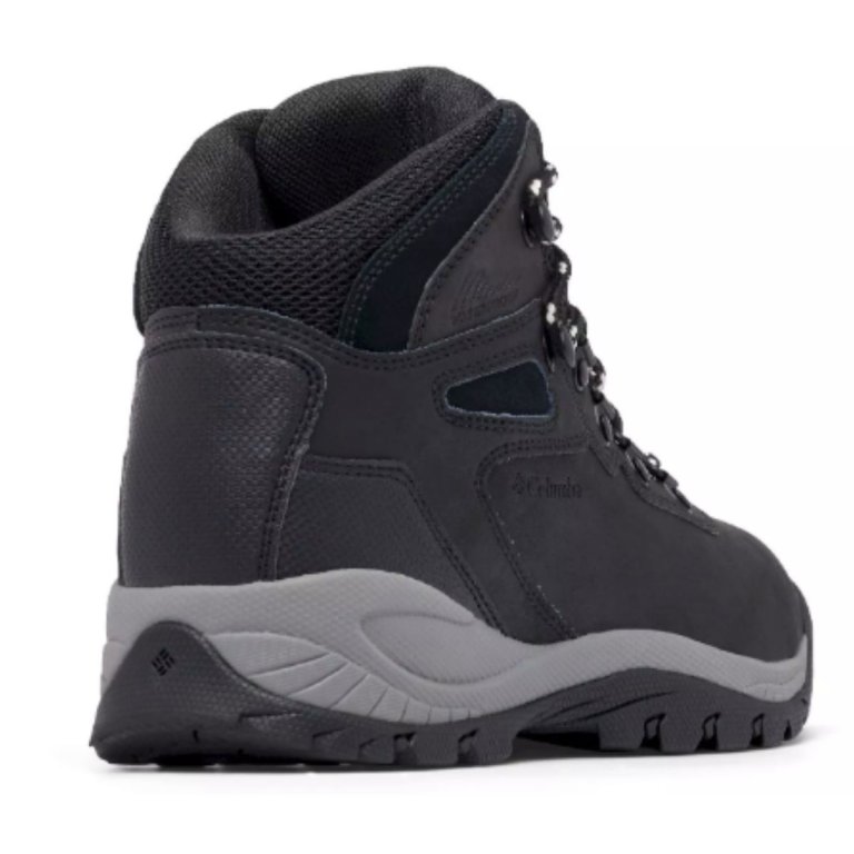Черевики Columbia Newton Ridge™ Plus W - чорні