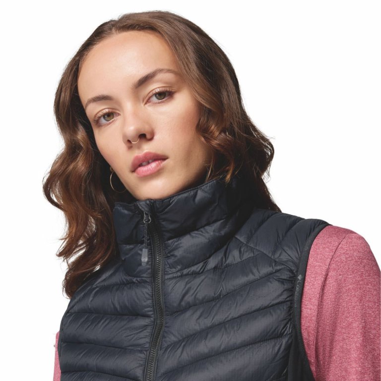 Жилет Columbia Powder Pass™ III Hybrid Vest W - чорний