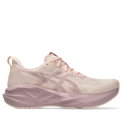 Кросівки Asics Novablast 5 W - рожеві