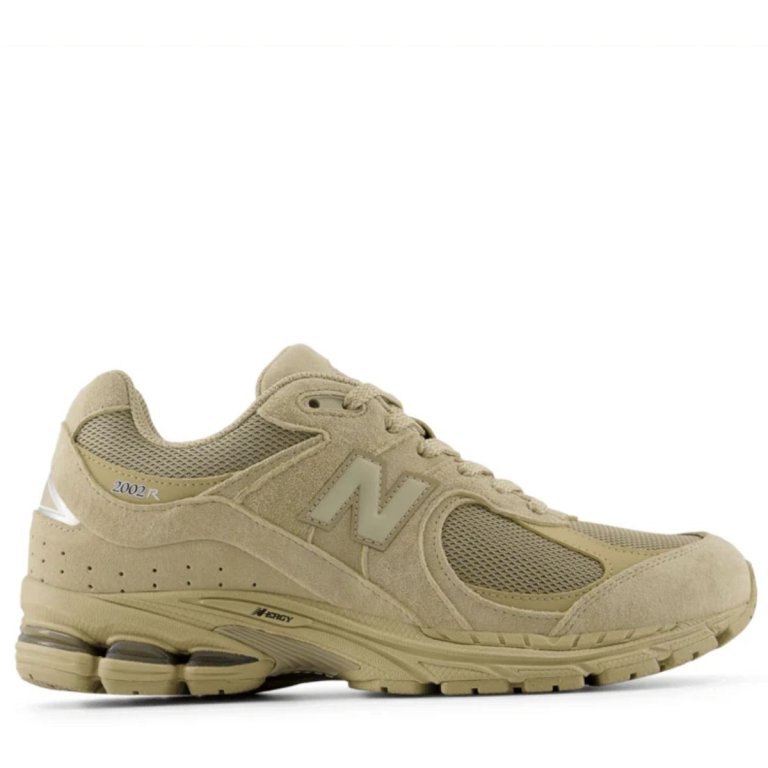 Кросівки New Balance 2002 року - бежеві