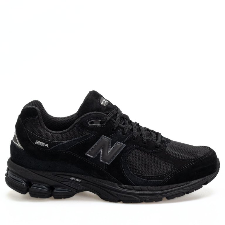 Кросівки New Balance 2002 року - чорні
