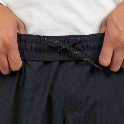 Штани Columbia Tech™ Wind Pant M - чорні