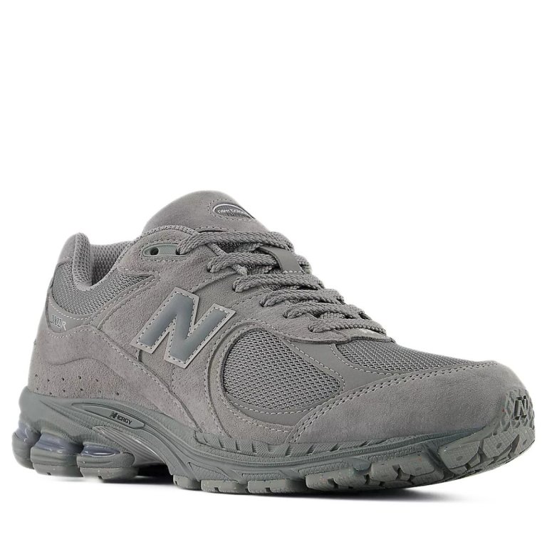 Кросівки New Balance 2002 року - сірі