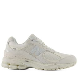 Кросівки New Balance 2002 року - бежеві