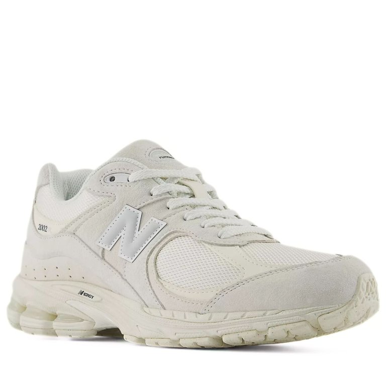 Кросівки New Balance 2002 року - бежеві