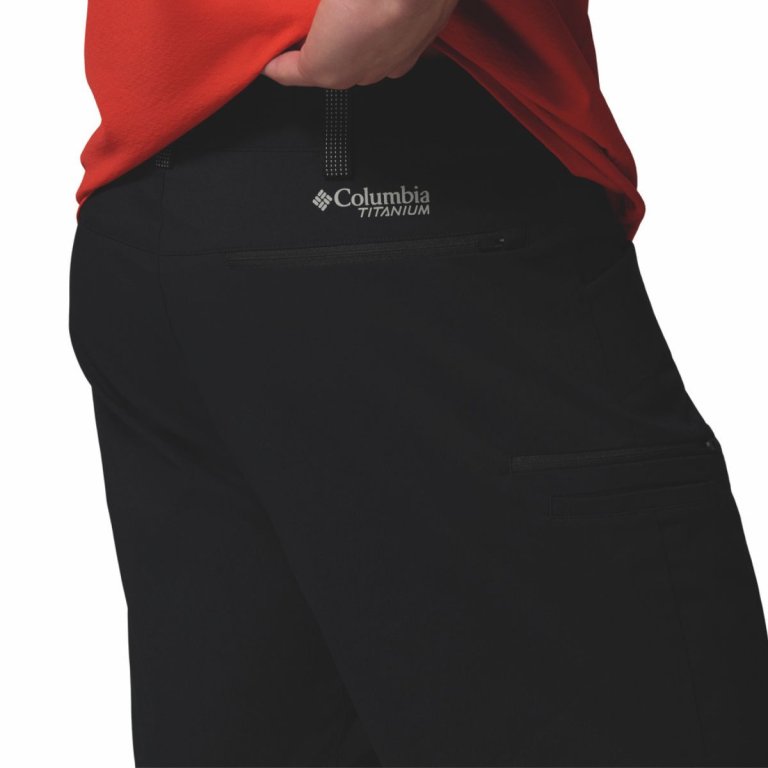 Шорти Columbia Cosmiques Pro™ Nylon Short M - чорні