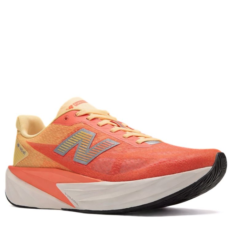 New Balance FuelCell Rebel v5 M - помаранчевий
