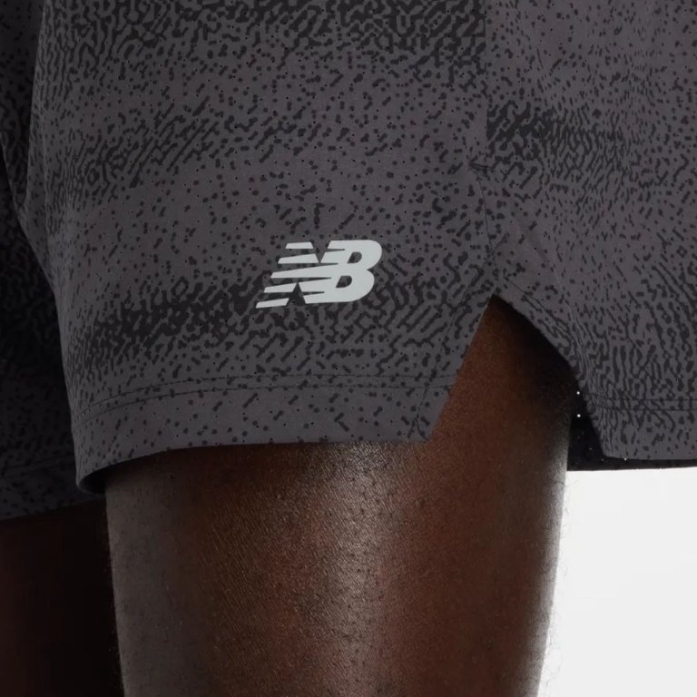 New Balance RC Printed Short 5" M - чорна/сіра