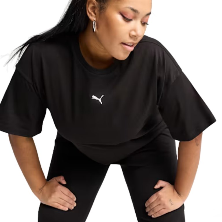Футболка Puma Ess Relaxed Tee W - чорна