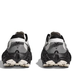 Кросівки Hoka Speedgoat 7 Wide W - чорна/білі