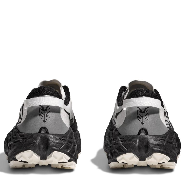 Кросівки Hoka Speedgoat 7 Wide W - чорна/білі