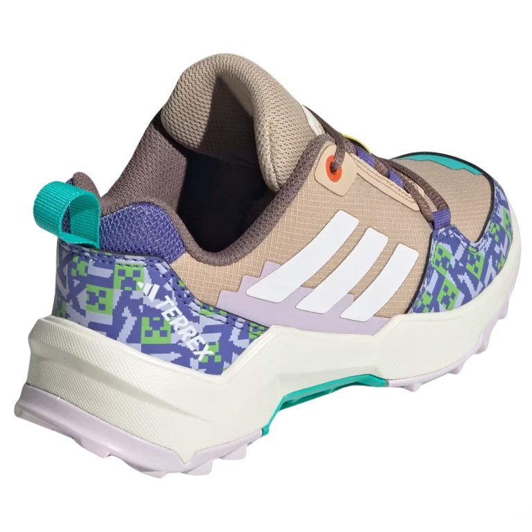 Взуття Adidas Terrex AX4 Minecraft J - бежево/синє
