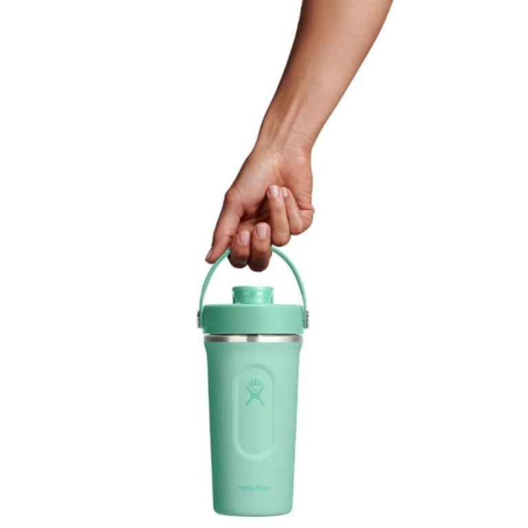 Пляшка-шейкер Hydro Flask 24 oz Insulated Shaker Bottle (710 мл) - зелена