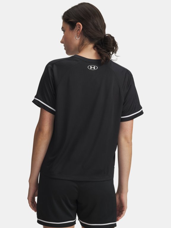 Футболка Under Armour Challenger Boxy SS Wmn black