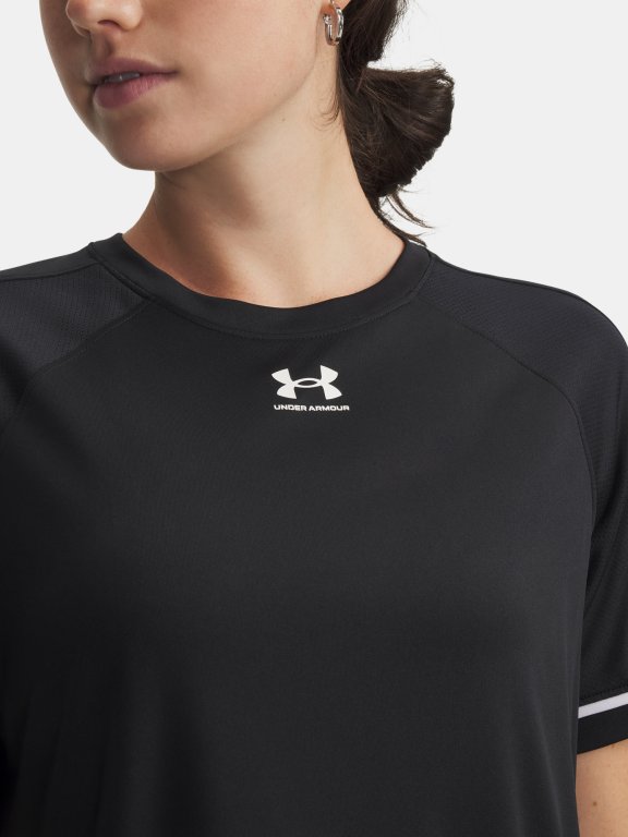 Футболка Under Armour Challenger Boxy SS Wmn black