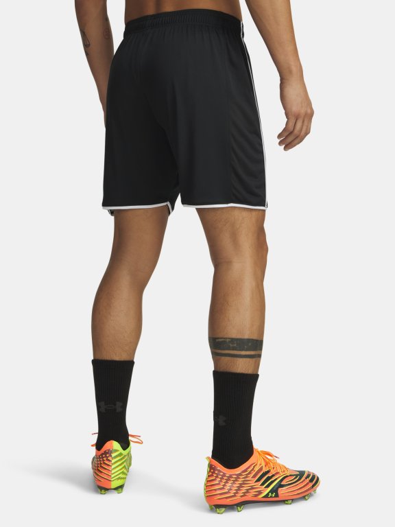 Шорти Under Armour Challenger Train Short Man Black