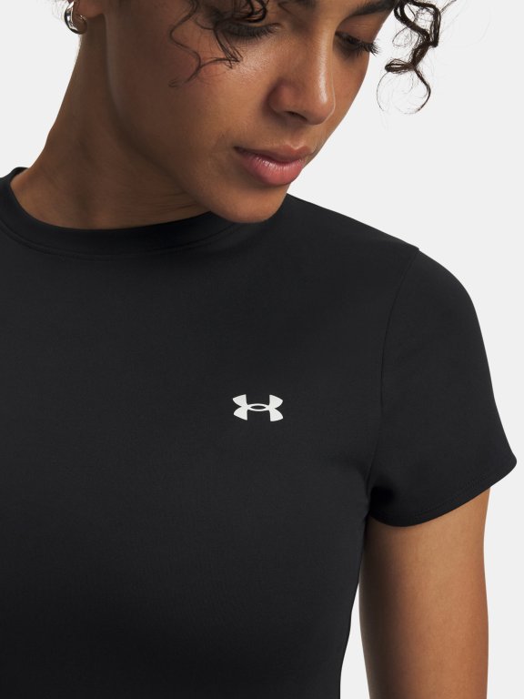 Футболка Under Armour Motion Fitted SS EMEA Wmn black