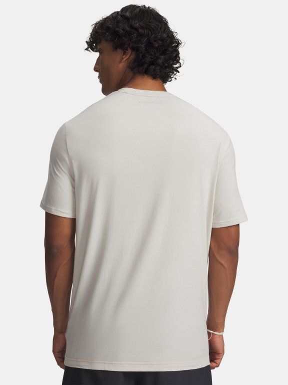Футболка Under Armour Explore Graphic SS Man white
