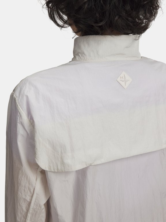 Куртка Under Armour Explore Trail Run Wind Jckt Wmn white