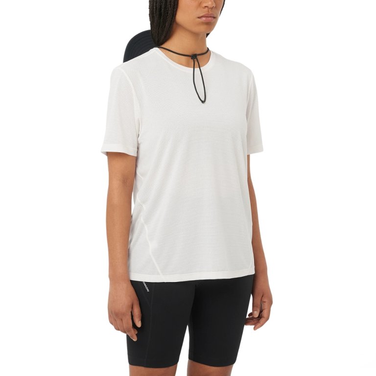 Футболка Salomon SHKout Core Ss Tee W - біла