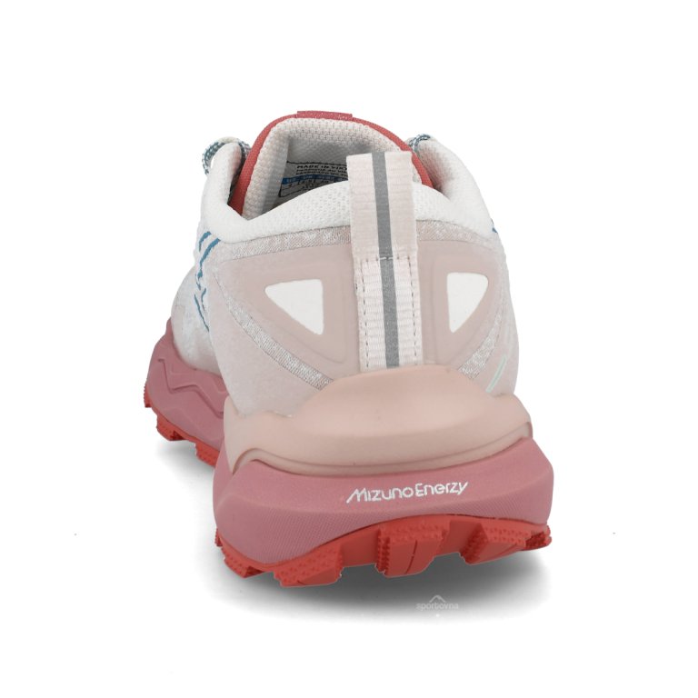Кросівки Mizuno Wave Daichi 9 W - помаранчеві