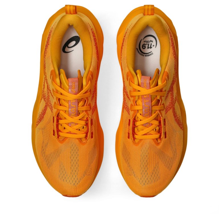 Obuv Asics Novablast 5 M - oranžová