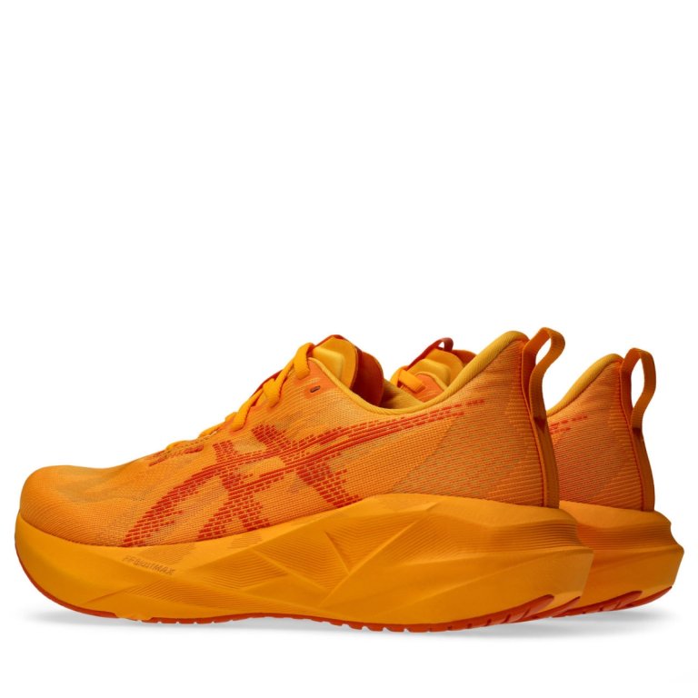 Obuv Asics Novablast 5 M - oranžová
