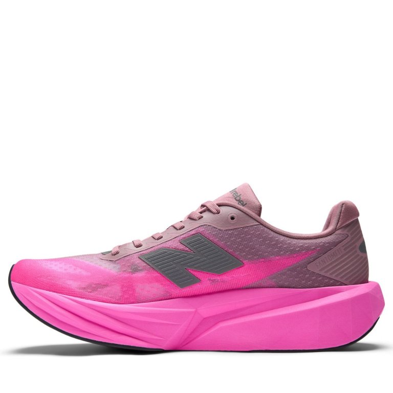 New Balance FuelCell Rebel v5 M - рожева