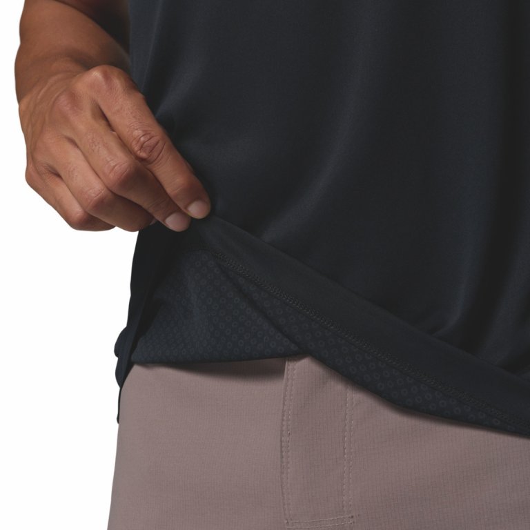 Футболка Columbia Zero Rules™ Light SS Crew M - чорна