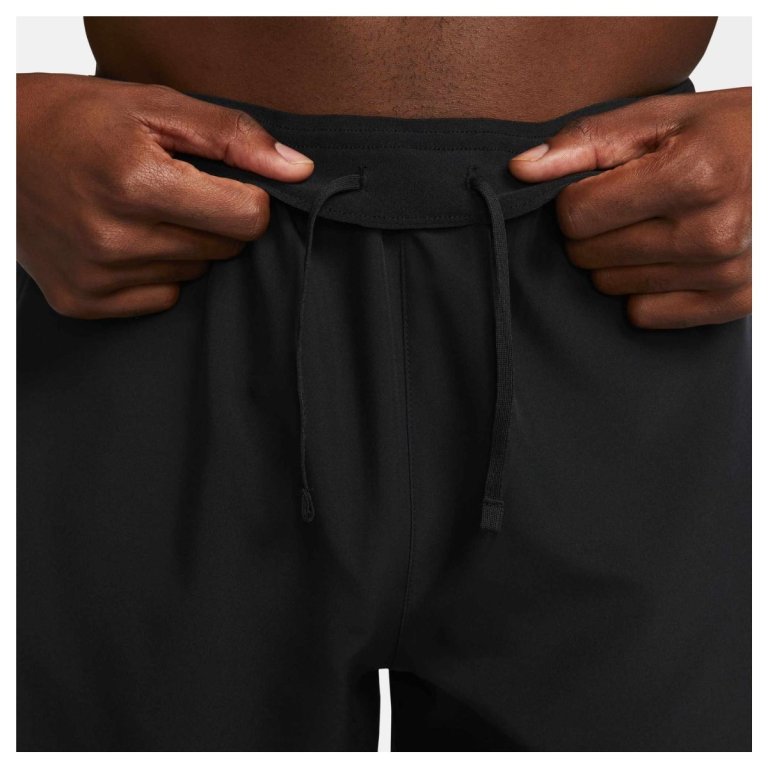 Шорти Nike Dri-Fit Challenger 7in M - чорні