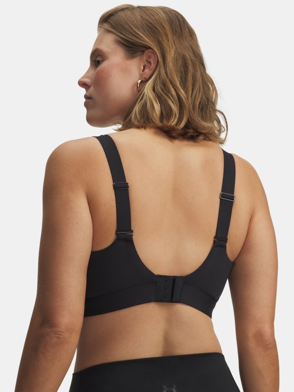 Бюстгальтер Under Armour Effortless High Wmn black