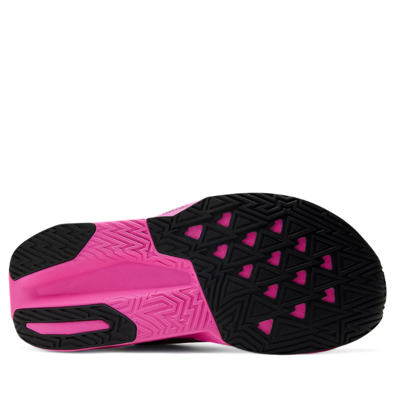 New Balance FuelCell Rebel v5 W - рожева