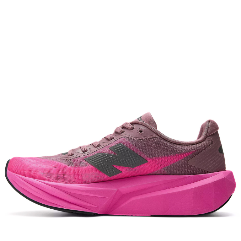 New Balance FuelCell Rebel v5 W - рожева