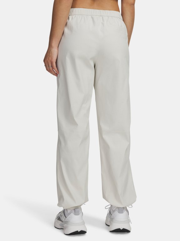 Спортивний костюм Under Armour Unstoppable Wvn Jogger Wmn white