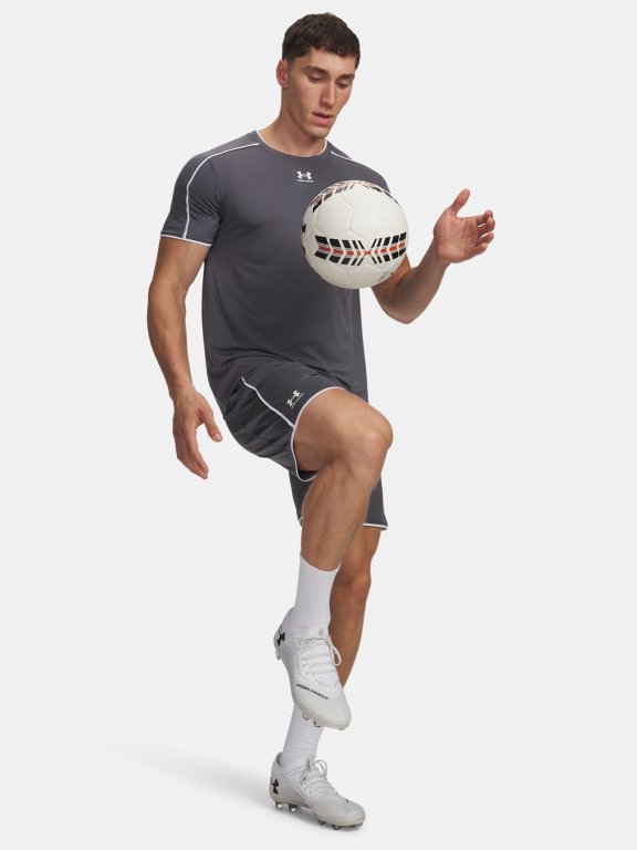 Kraťasy Under Armour Challenger Train Short Man Grey