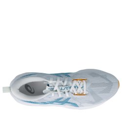 Кросівки Asics Novablast 5 M - світло-блакитні
