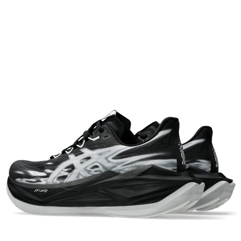 Кросівки Asics Superblast 3 - чорна