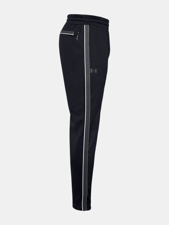Tepláky Under Armour Recover Knit Track Pant Man Black