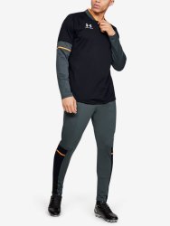 Tričko Under Armour Challenger Iii Midlayer Man black