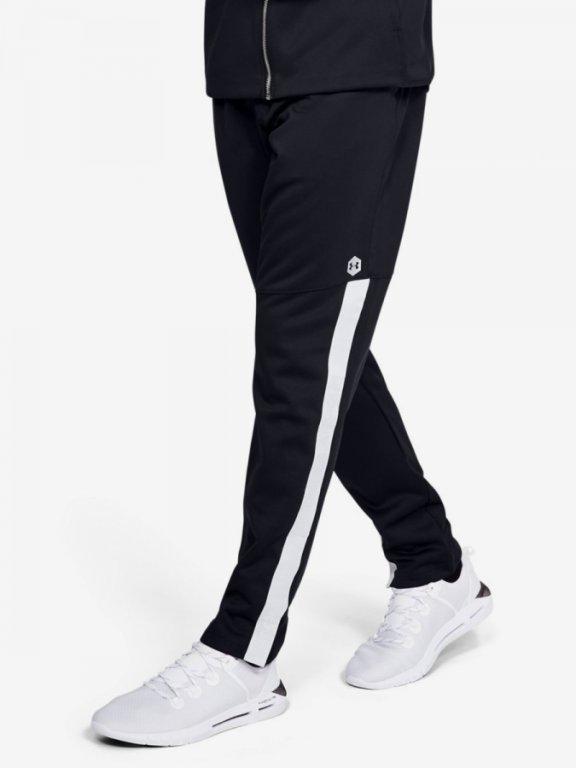 Tepláky Under Armour Athlete Recovery Knit Warm Up Bottoma Man Black
