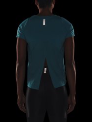 Tričko Under Armour IsoChill Run 200 SS Wmn Blue