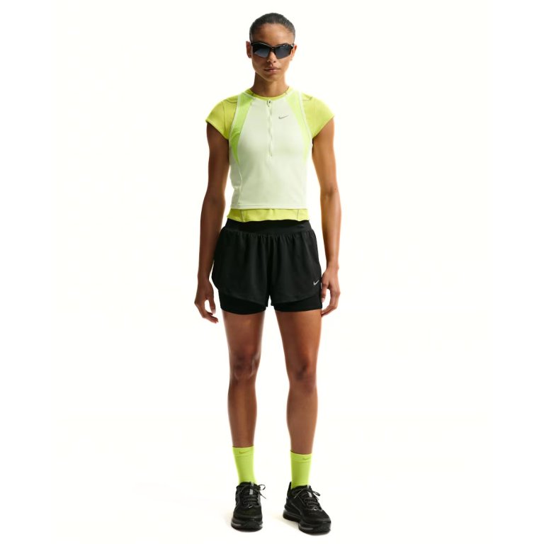 Šortky Nike Tempo Flow Dri-Fit 2v1 W - čierne