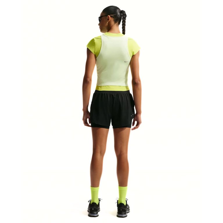 Šortky Nike Tempo Flow Dri-Fit 2v1 W - čierne