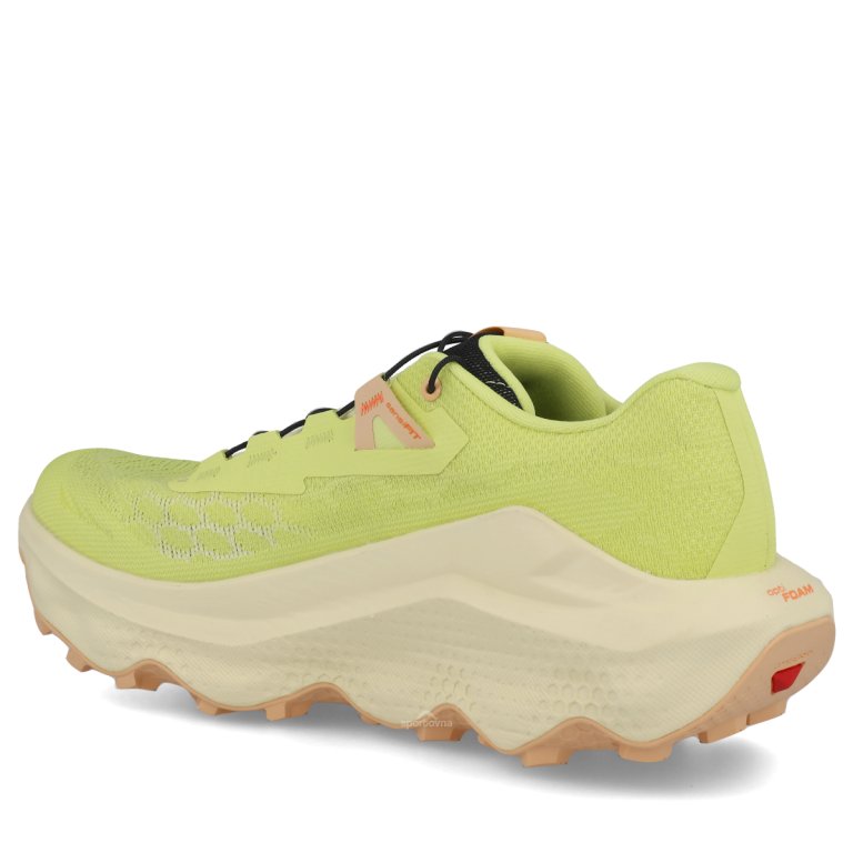 Obuv Salomon Ultra Glide 4 W - žlutá