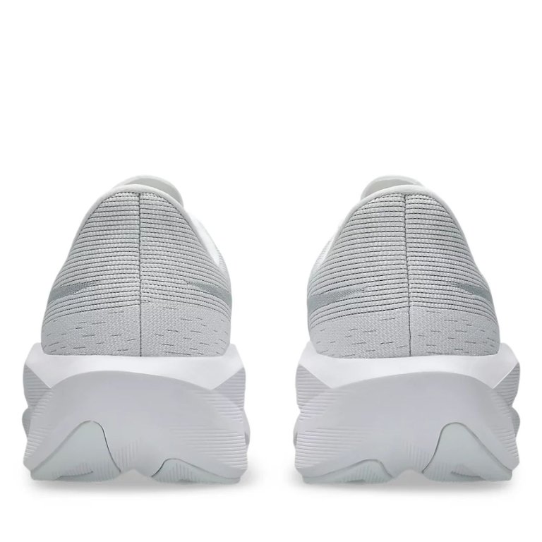 Obuv Asics Novablast 6 M - bílá