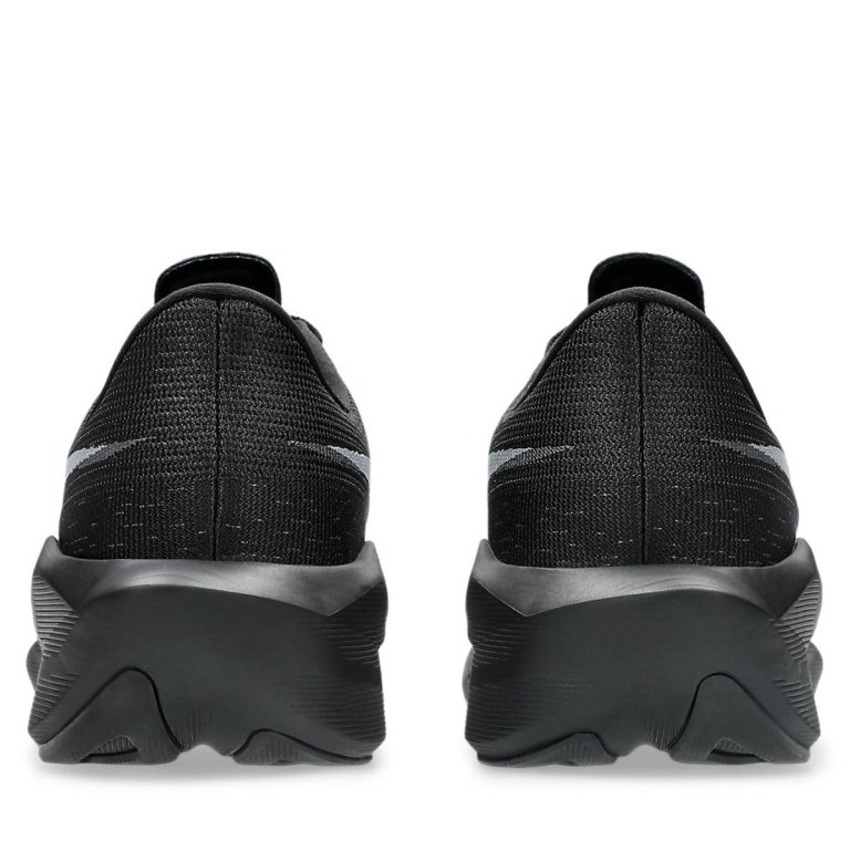 Obuv Asics Novablast 6 M - černá